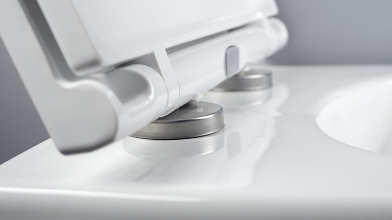 Deante Jasmin Væghængt Toilet – Med Turbineskyl og Softclose Slim-sæde